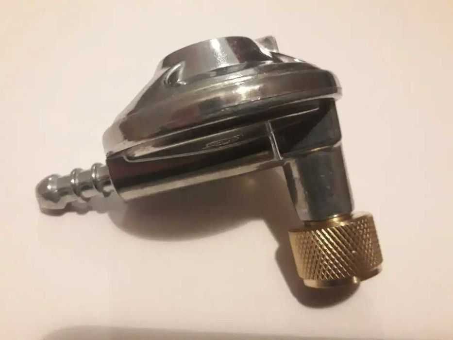 Польский Газовый Редуктор угловой Bradas RG A310-299 резьба 16мм