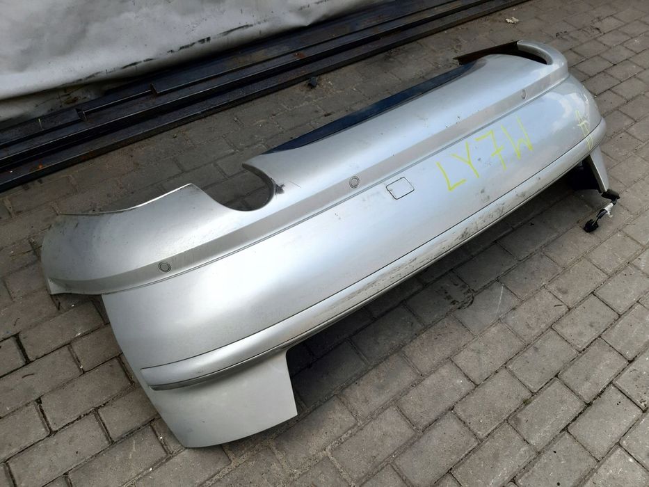 AUDI A8 D3 LIFT ZDERZAK TYŁ PDC LY7W