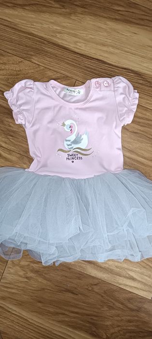 Sukienka z tiulem 74