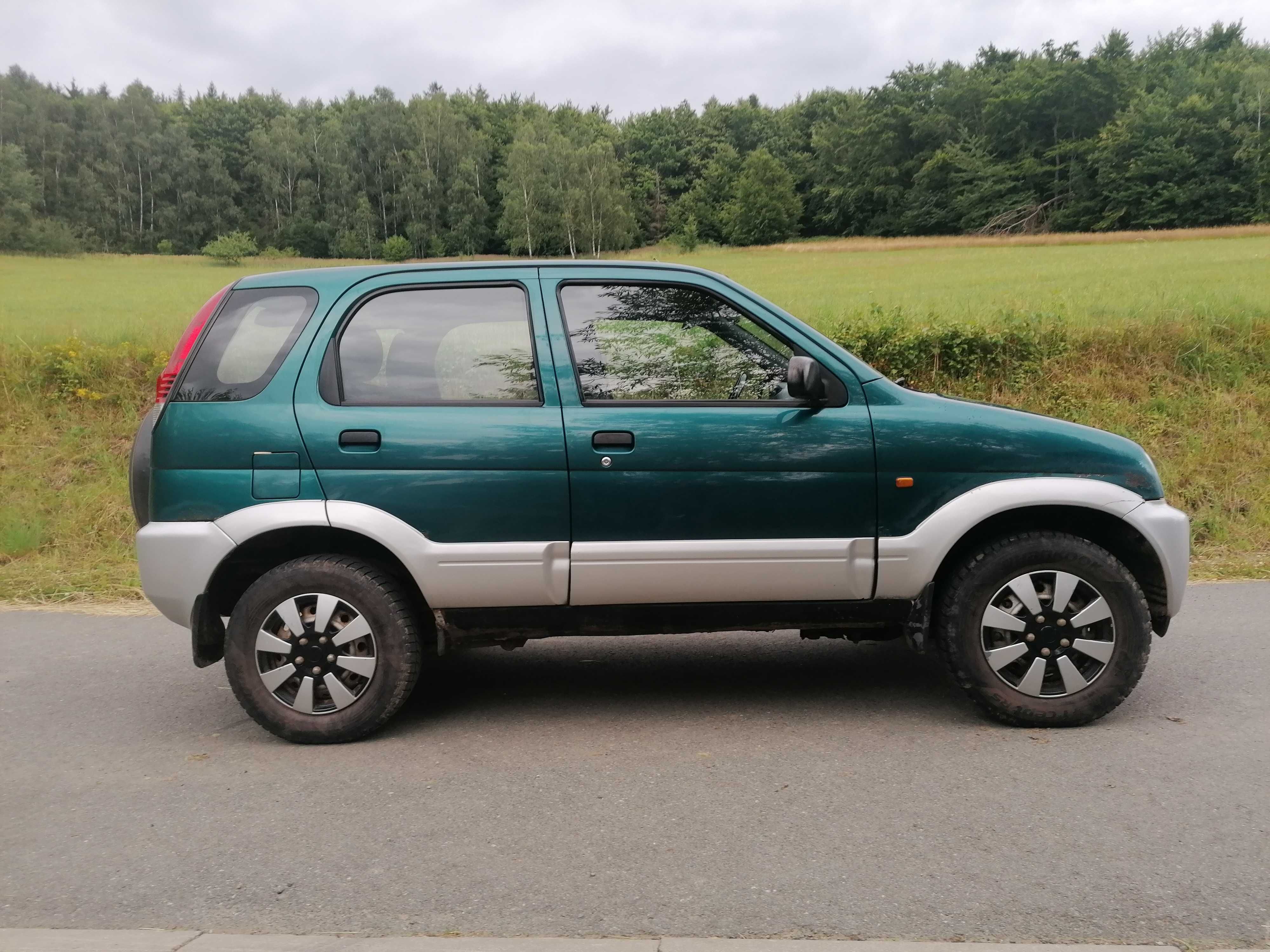Daihatsu terios 4x4 + blokada 1.3 benzyna 86KM