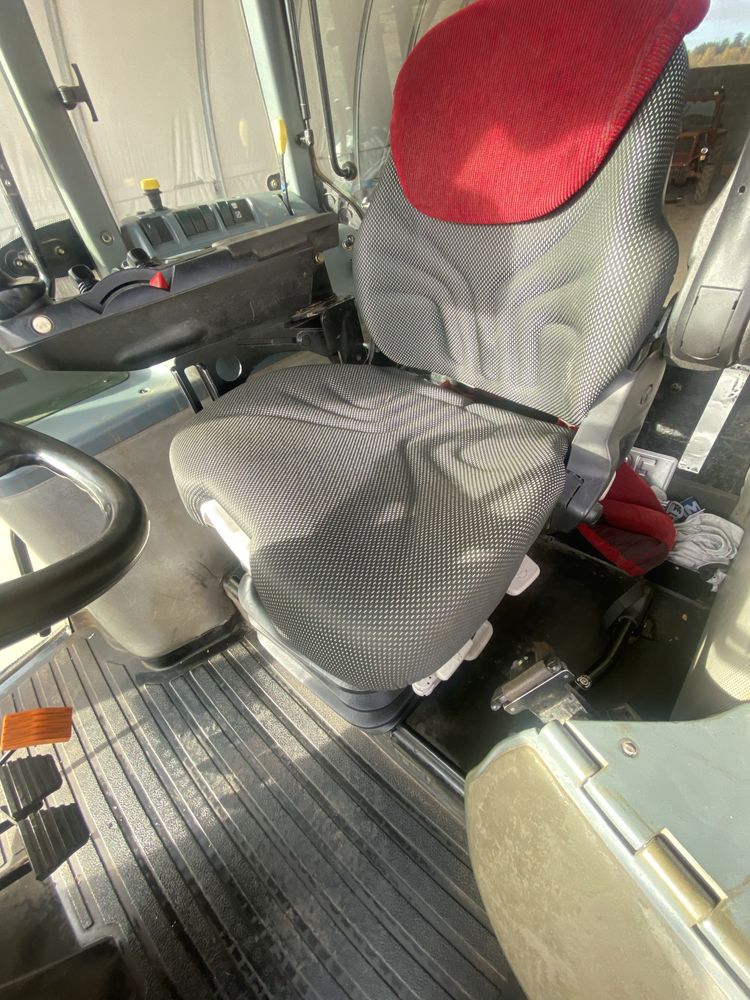 Traktor Mccormick ZTX 260