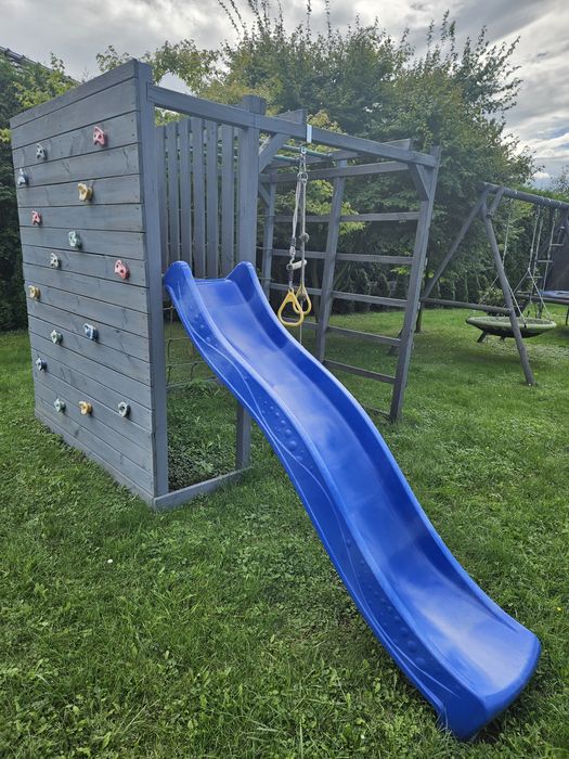 Plac zabaw drewniany