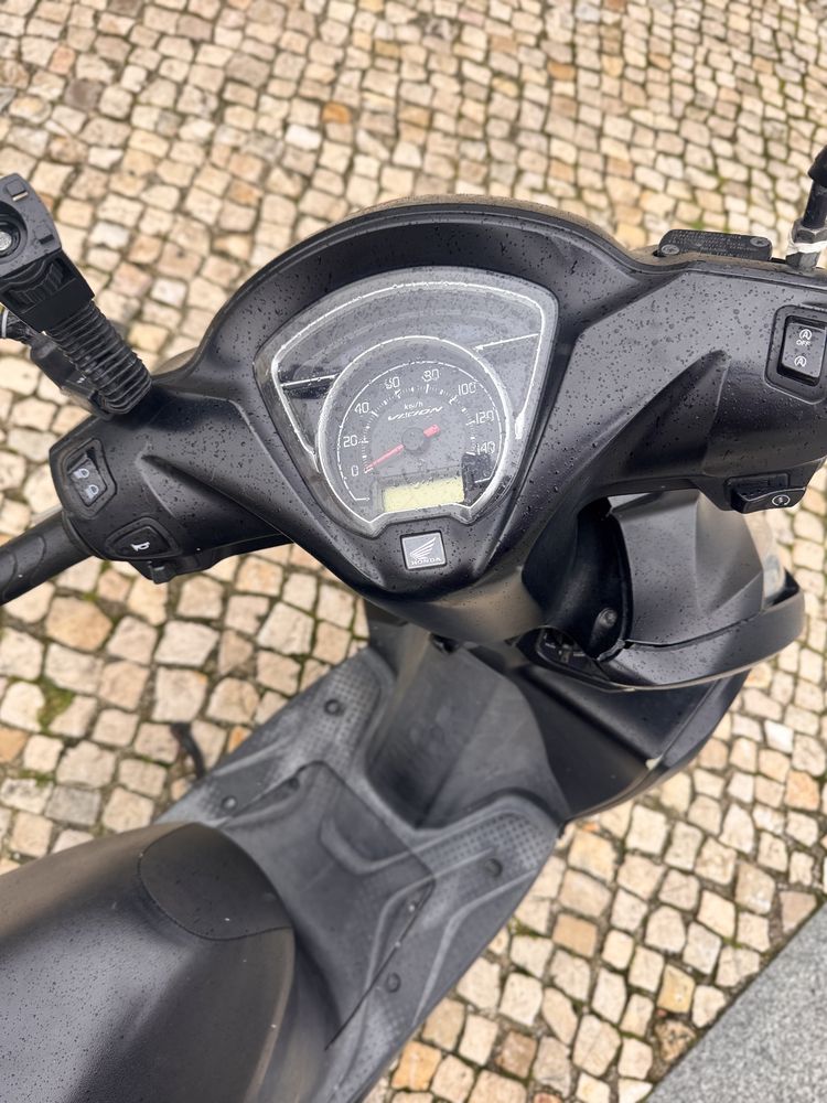 Honda Vision 110