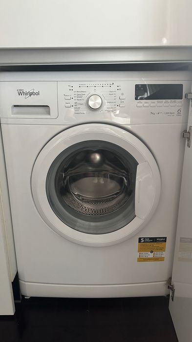 Máquina de lavar roupa Whirlpool