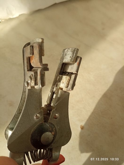 Продам стрипер .