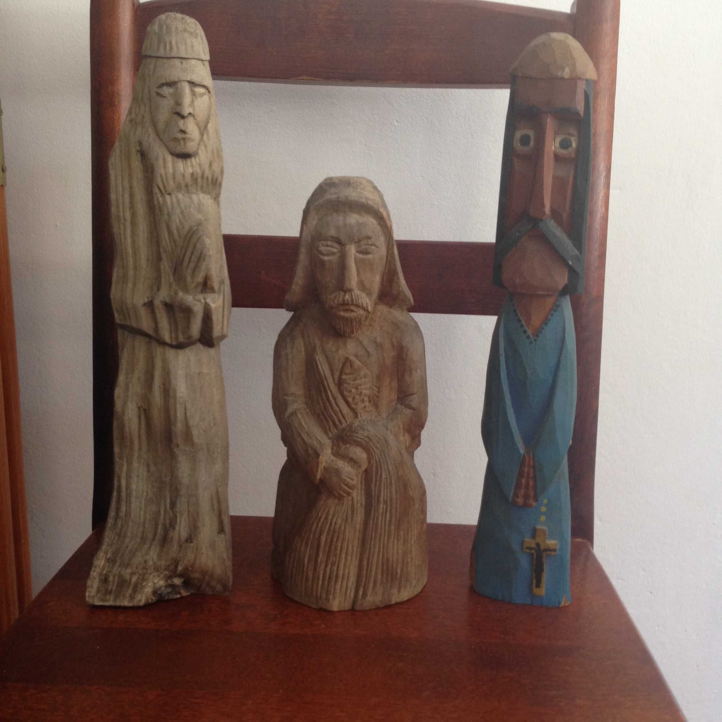 Rzezby rzezba 3 sztuki drewniane figurki