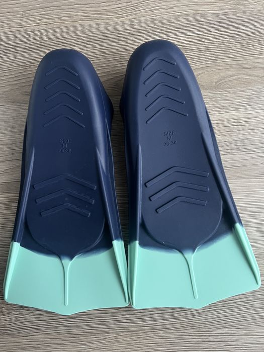 Ласти, лопатки для басейну