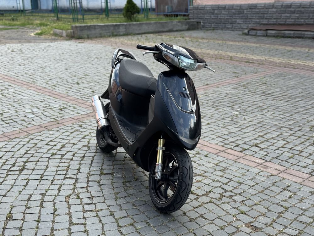 Продам скутер Suzuki ZZ inch up sport
