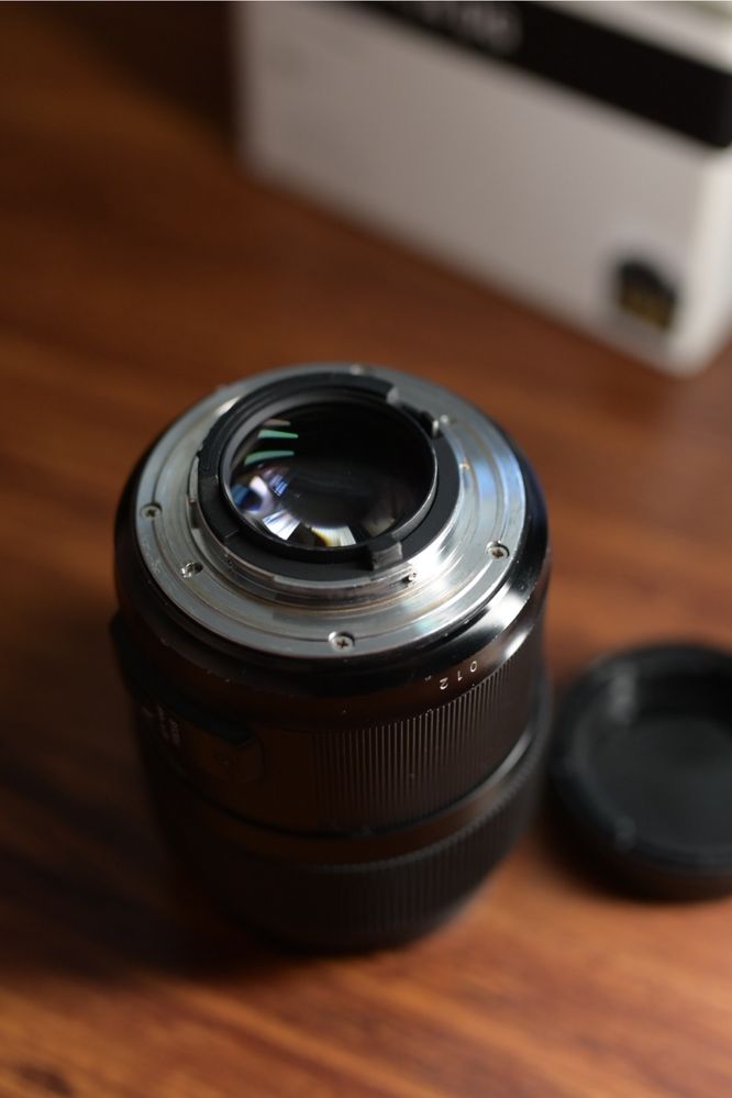 Nikon 50mm f/1.4G з захисним фільтром hoya