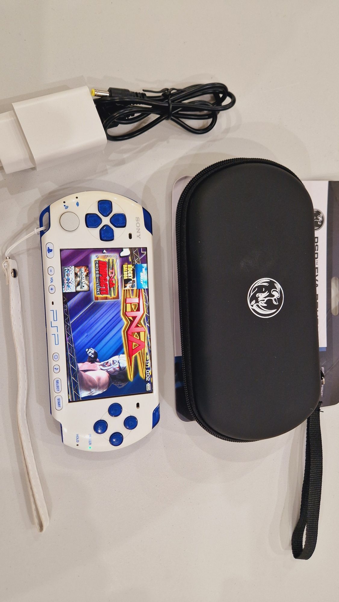Sony PSP-3000  оригинал +135игр!