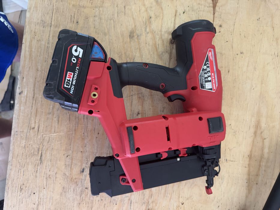 Milwaukee M18 DN18GS Sztyfciarka
