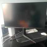 Monitor gamingowy LG 27' udzkodzony