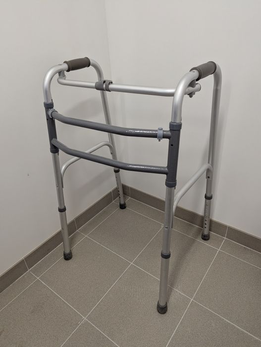 Składany balkonik - chodzik rehabilitacyjny, dla seniora