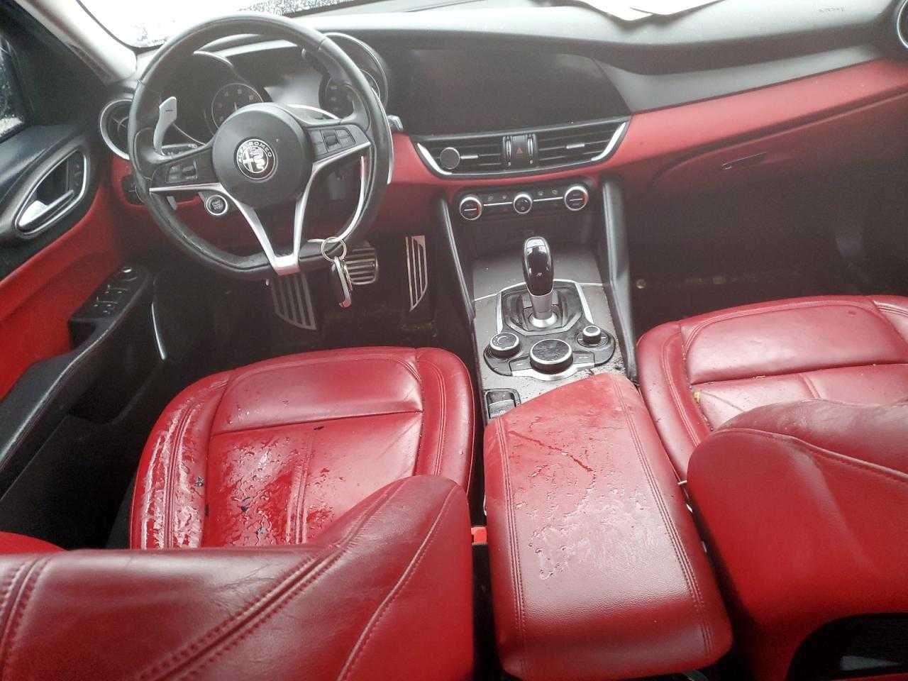 2017 Alfa Romeo Giulia Q4