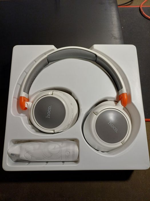 Беспроводные наушники Hoco