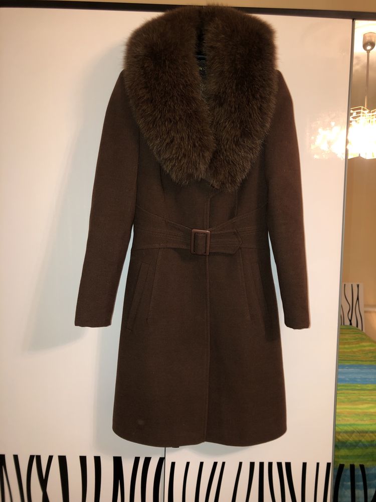 Жіноче нове пальто натуральне хутро кашемірове