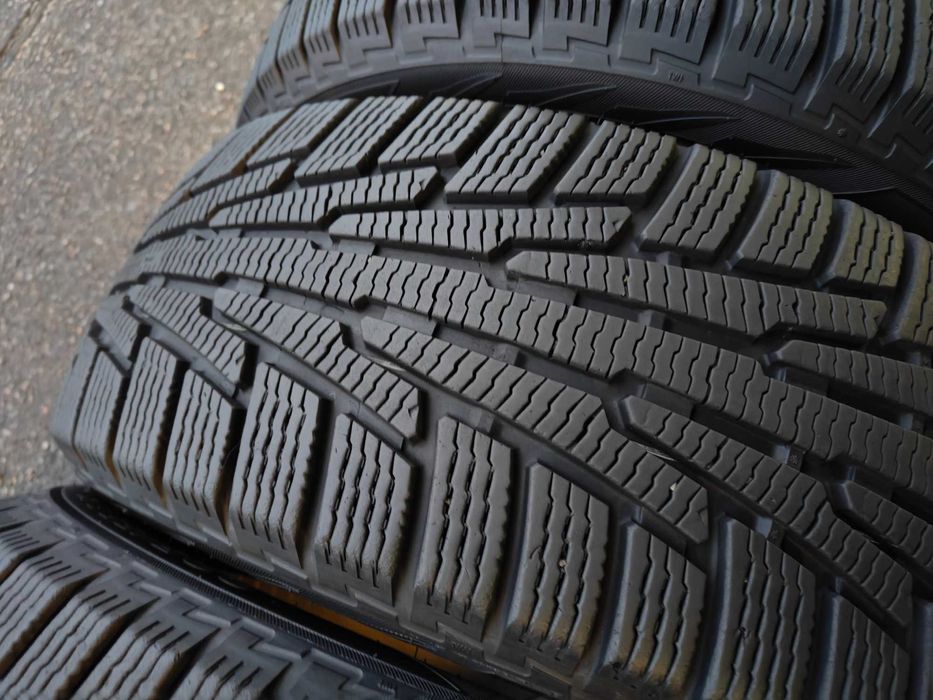 Nokian Nordman RS2 r15 185 65 зимові шини якісні арктичні