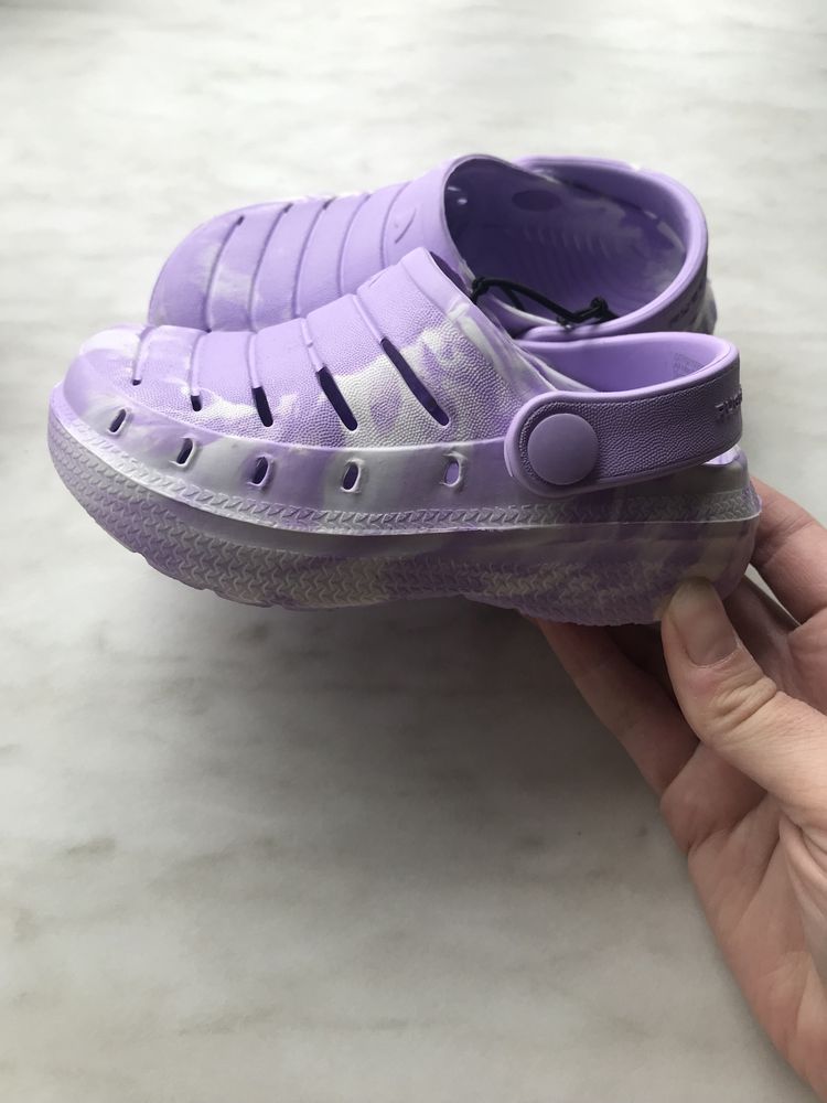 Крокси size 7