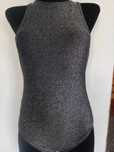 Srebrne body metaliczna z nitka