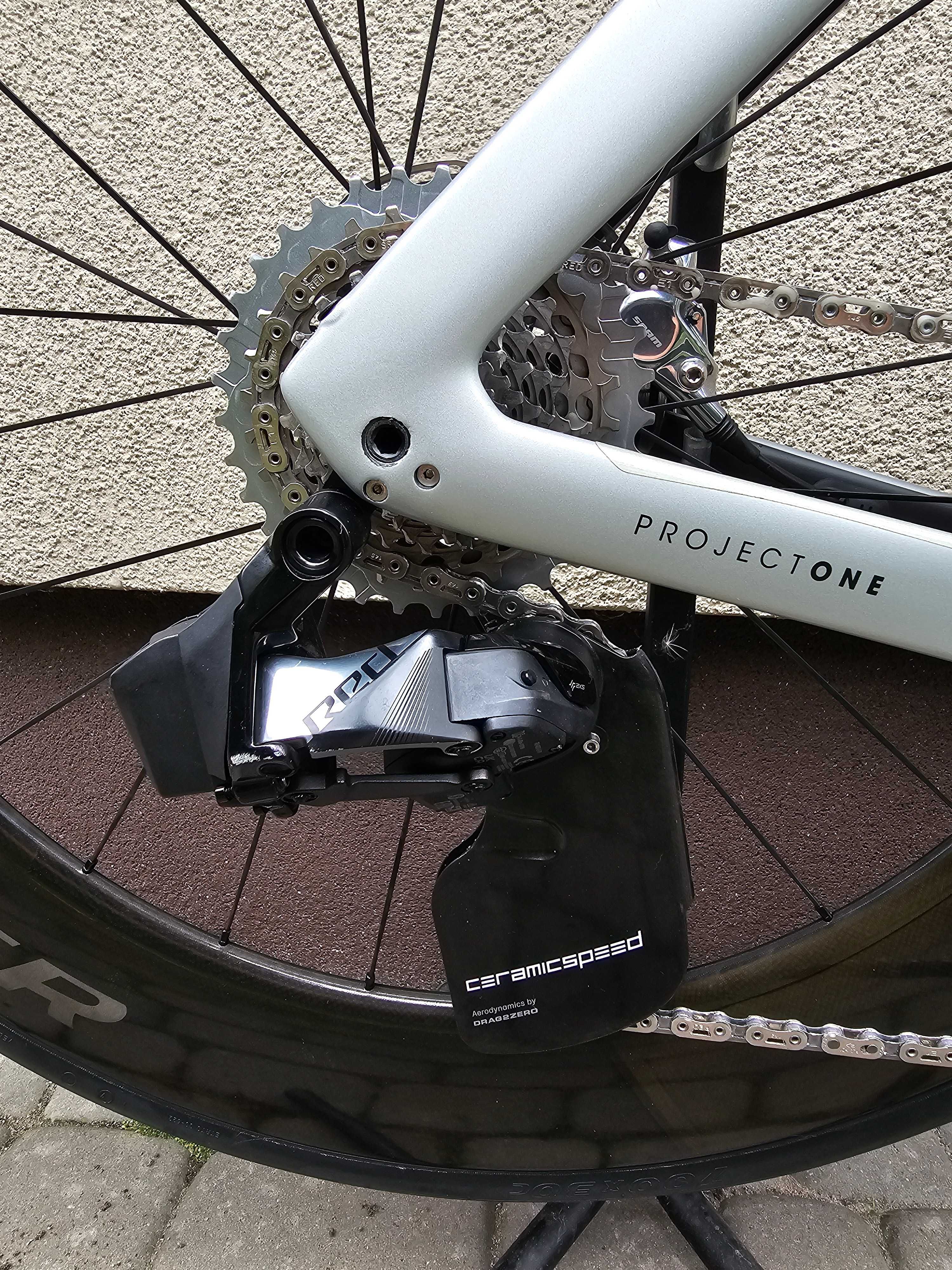 TREK Madone SLR 9 SRAM RED AXS rozmiar 58 [L] generacja 7