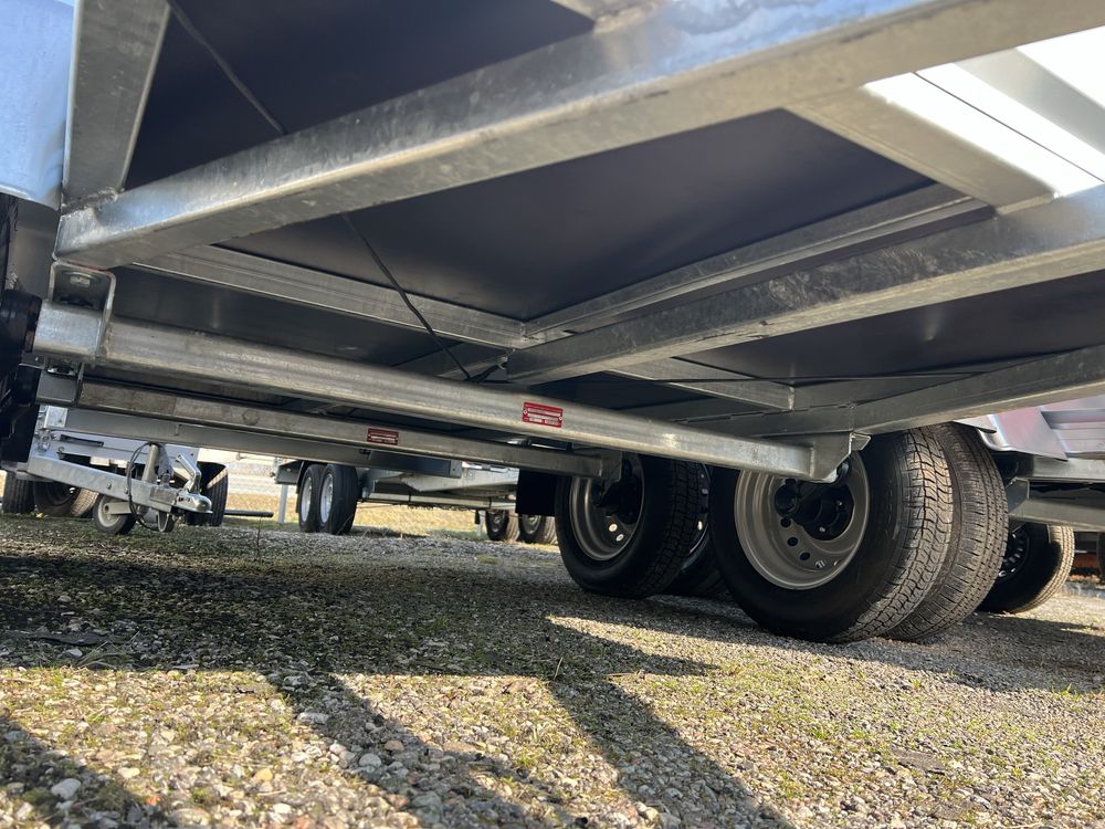 przyczepa lekka kat b 250x130m mocna solidna 2 osie tandem