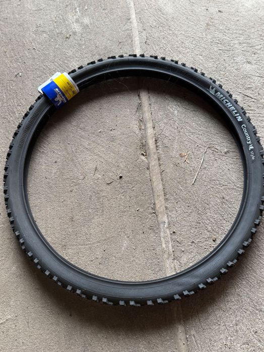 Opona Michelin 26” x 2,00