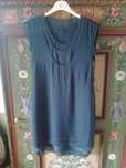 Hugo Boss sukienka roz S /M