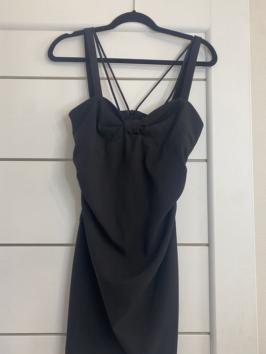 Новое женское платье Zara . Размер S