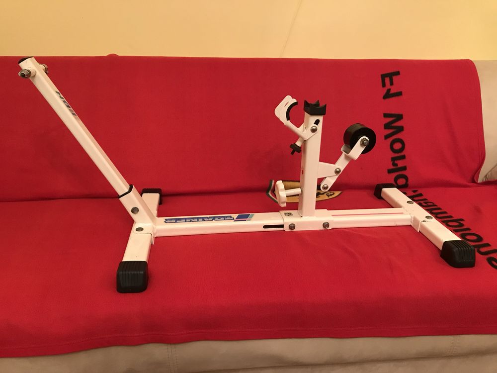 Aparelho para exercicio com bicicleta