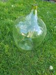 Stary balon na wino