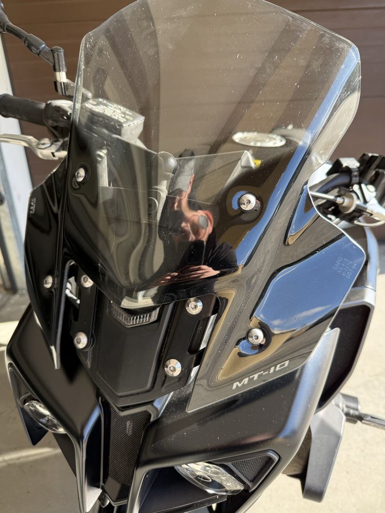 Yamaha MT-10 2016 rok Abs, kontrola trakcji, mapy silnika.