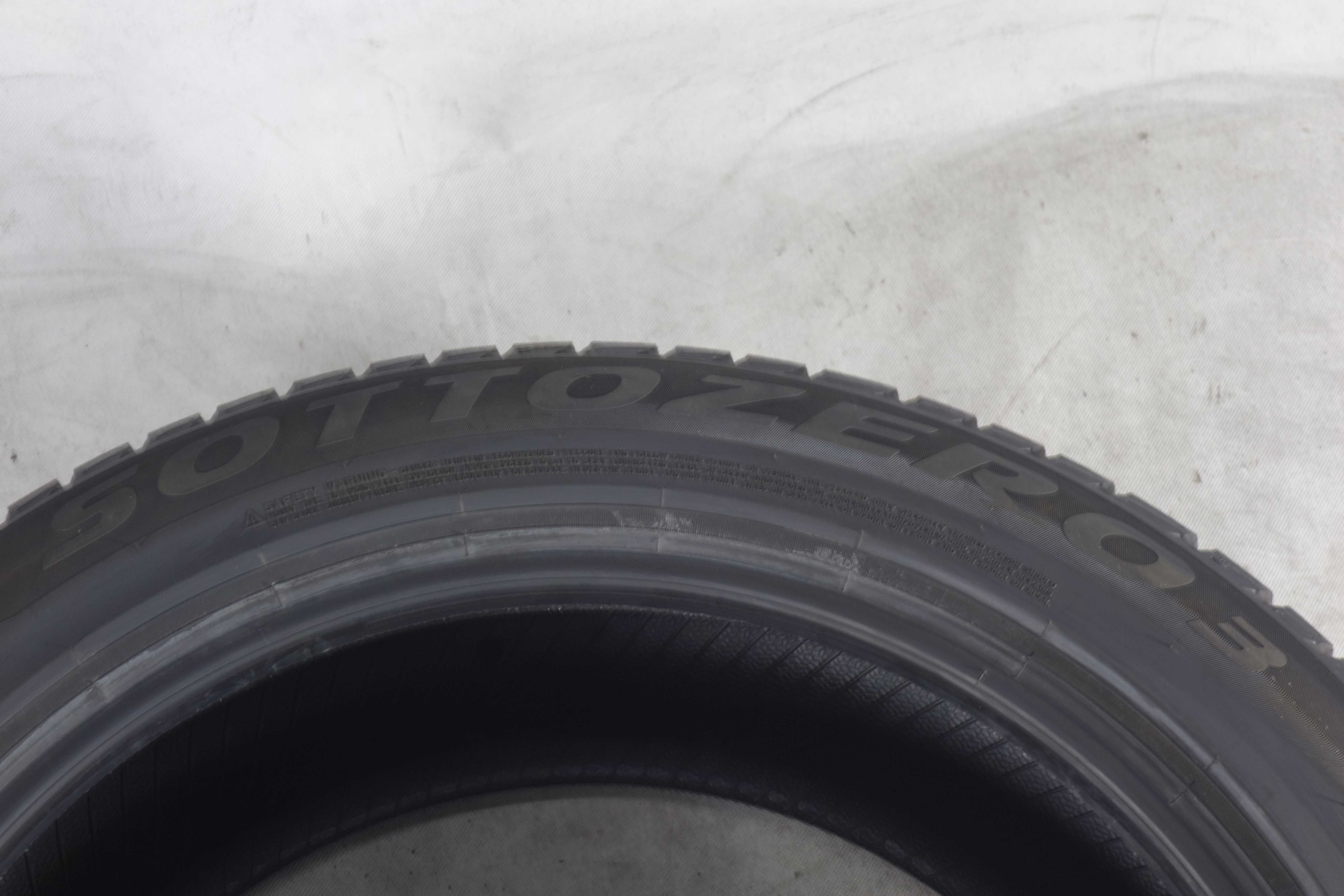 Opony zimowe 255/45/19 - PIRELLI Sotto Zero 3 T1 XL
