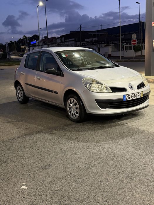 Grande oportunidade  Renault clio 2008