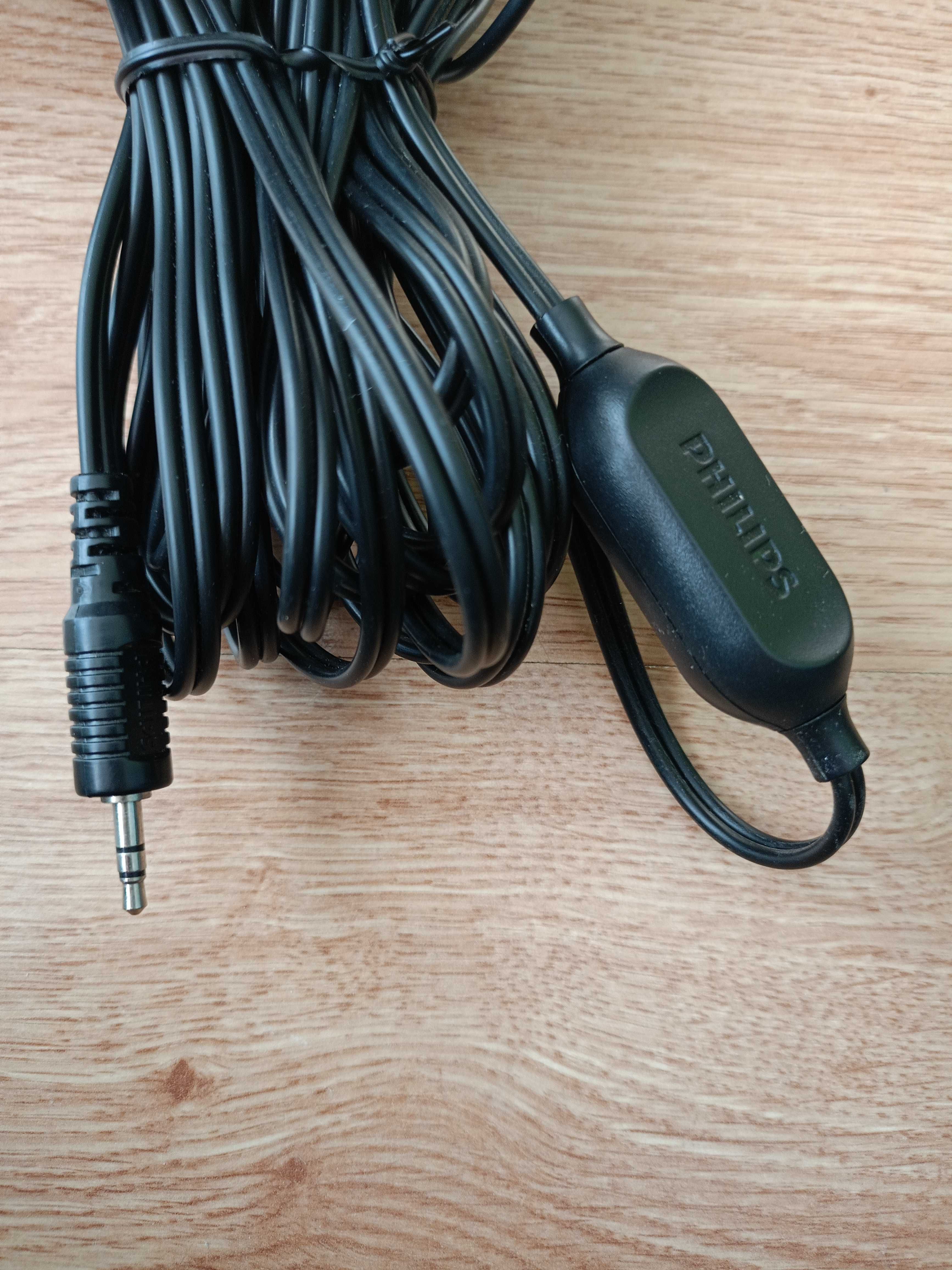Słuchawki nauszne firmy Philips 6 metrów kabel