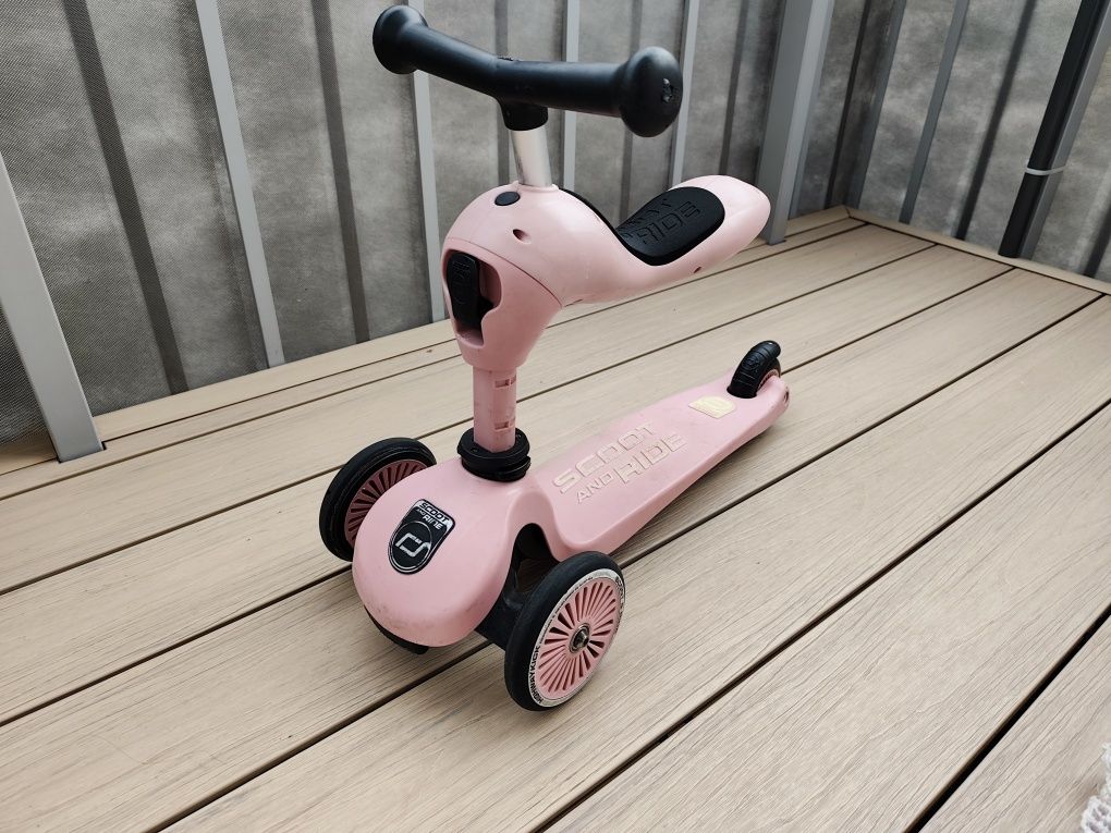 Hulajnoga, jeździk Scoot and Ride różowa