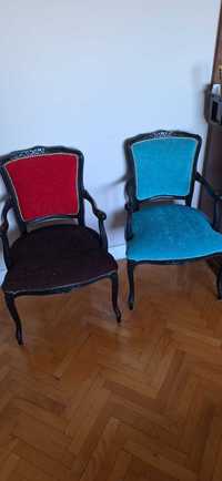 Sprzedam stylizowane krzesła z oparciami