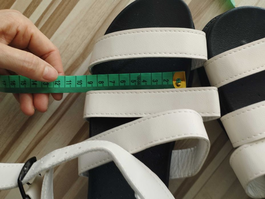 Okazja!! Nowe sandały damskie, czarno-białe, 42