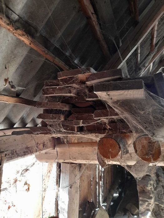 Deski szalunkowe w dobrym stanie