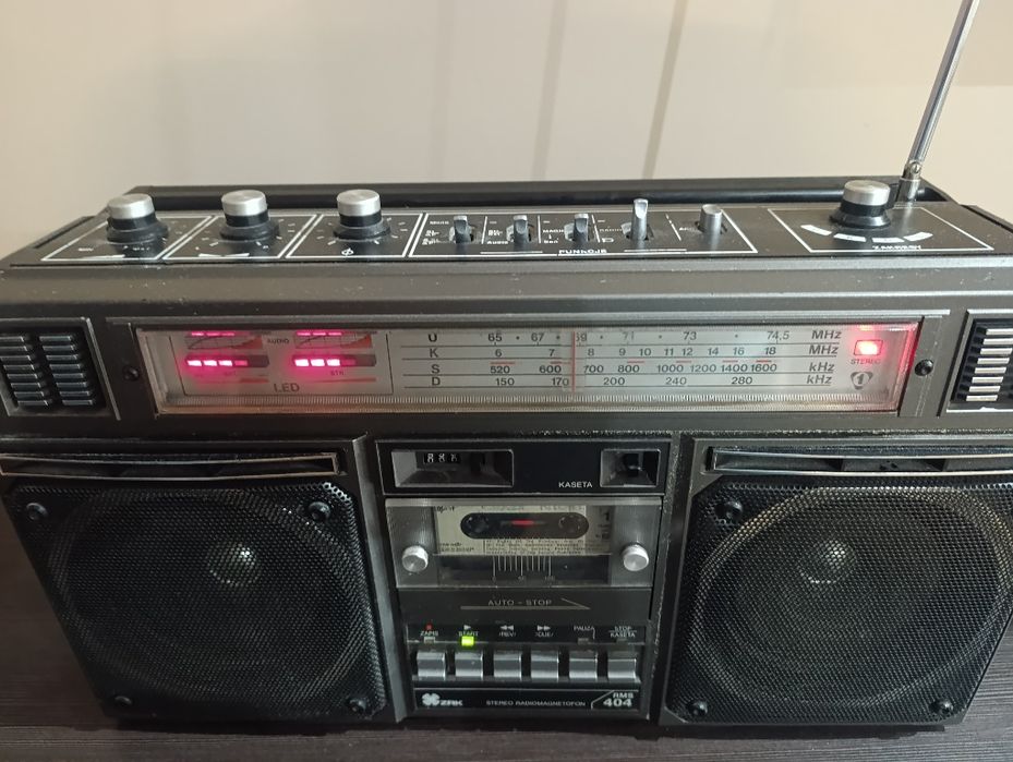 Radiomagnetofon UNITRA ZRK 404