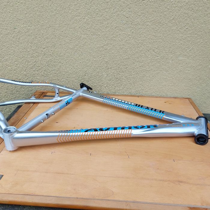 Rama rower Author Dexter 19" koła 26 lub 27,5 Tarcze lub V-Brake