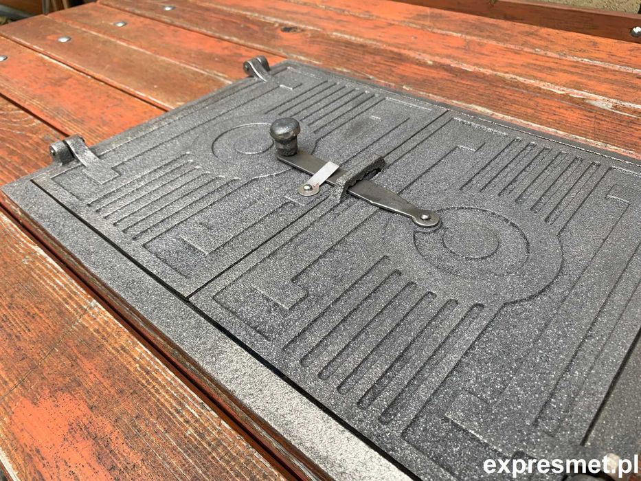 Wędzok Drzwiczki żeliwne do wędzarni,grilla,pieca,Retro ! Duże i małe