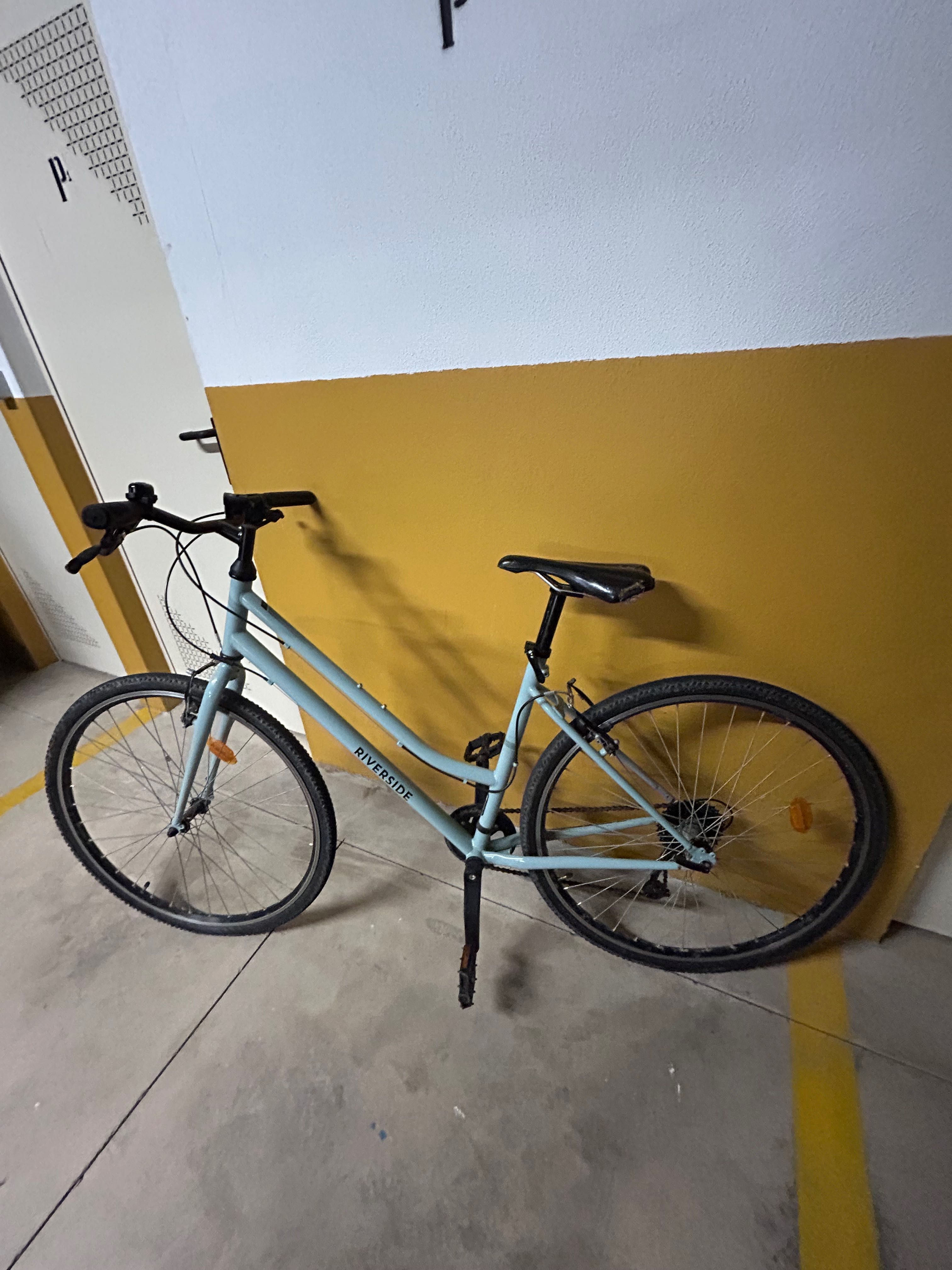 BICICLETA DE CIDADE Riverside 120 quadro rebaixado cor verde SEMINOVA
