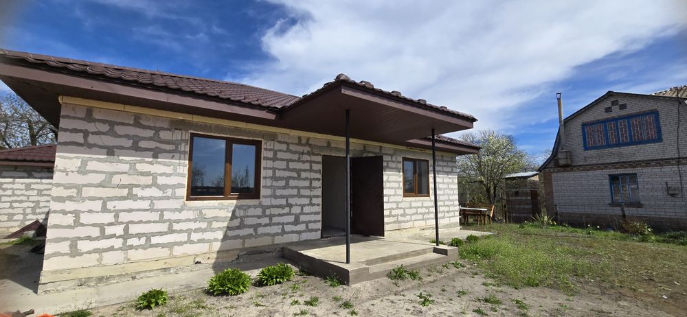 Продаж будинку в с. Піщана