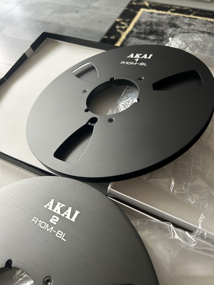 Fabrycznie Nowe Oryginalne Szpule Akai 26.5cm Black Mat R10M-BL!