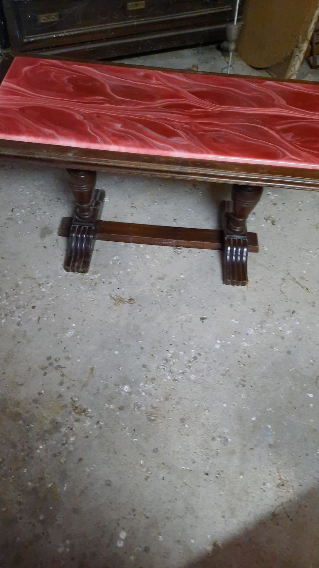 Mesa de centro com pedra