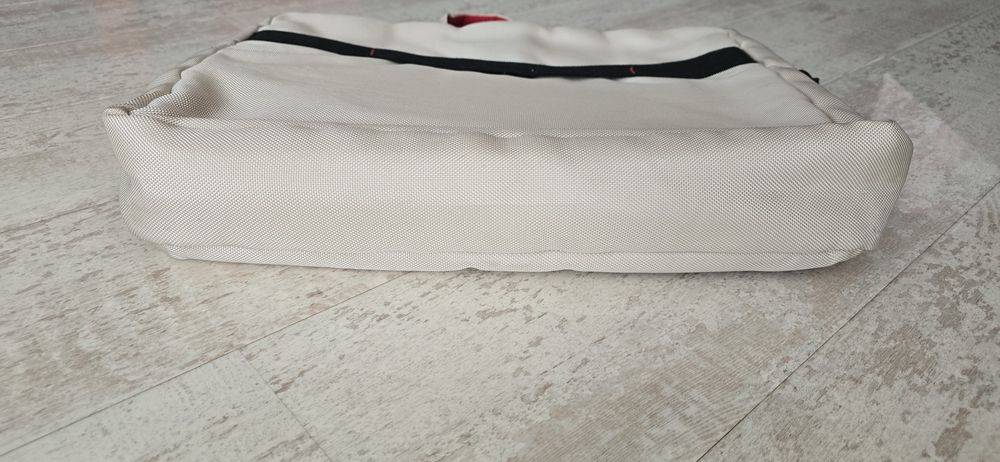 Сумка для ноутбука велика