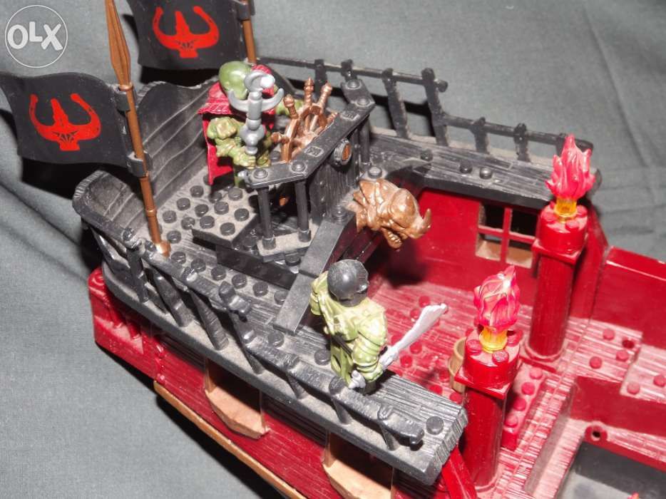 Navio em lego/Fyreskiff Warship