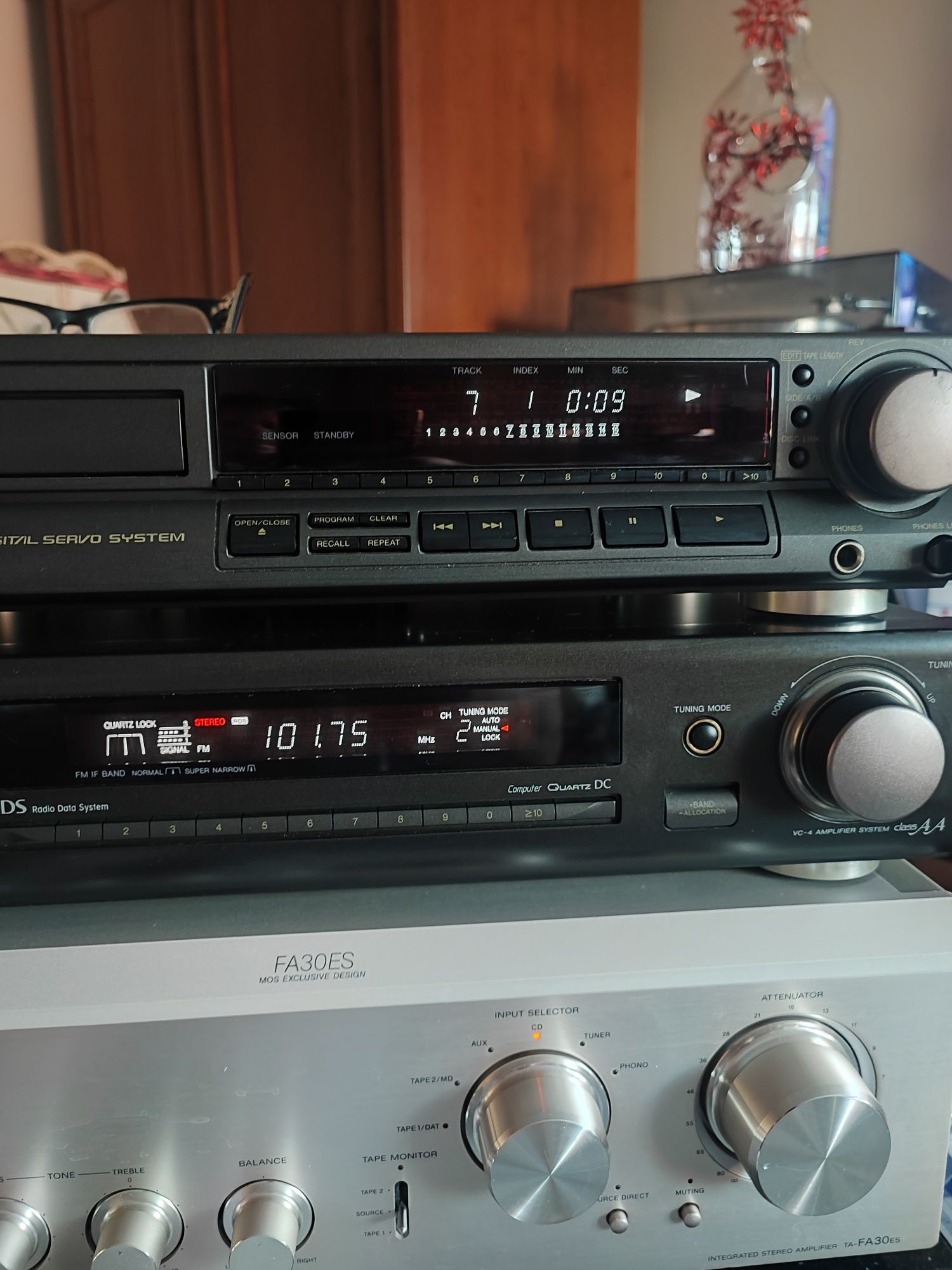 Technics Śl PG 560 a odtwarzacz CD