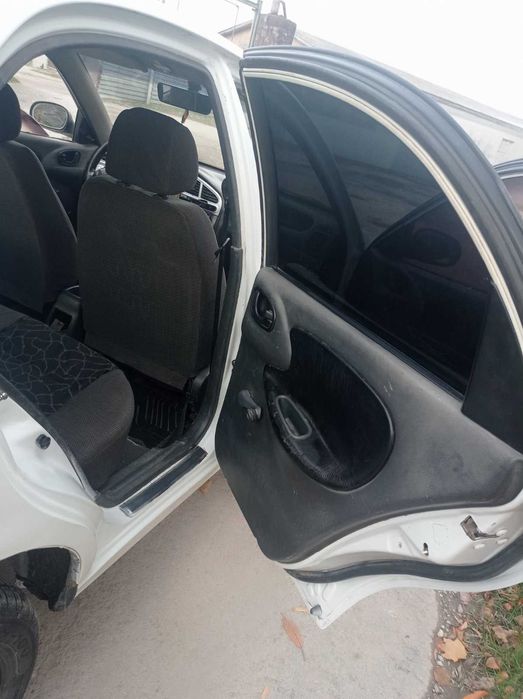 Продам Daewoo Lanos 1,3