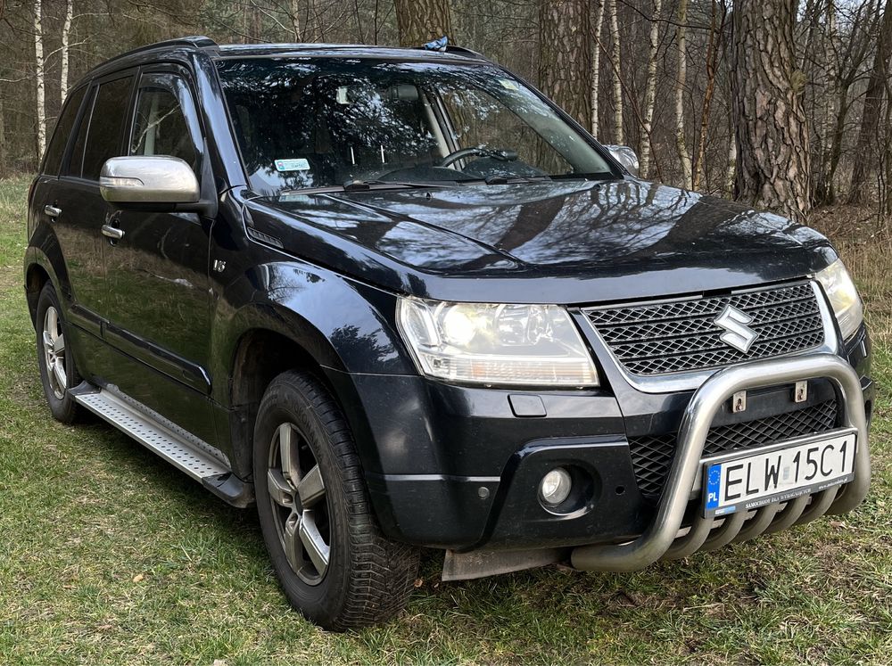 Suzuki Grand Vitara 3.2 V6 2008 rok Uszkodzona uszczelka pod glowicą